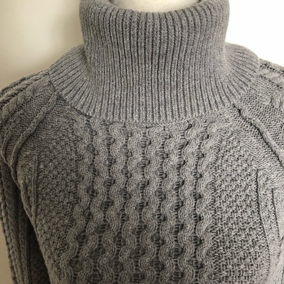 ❗️SOLD❗️Bebe Knit Turtleneck Sweater - Picture 4 of 8